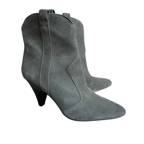 NEW Marc Fisher Carisa Suede Western Cowgirl Cowboy Ankle Boot Olive Green 8.5 - Picture 1 of 14